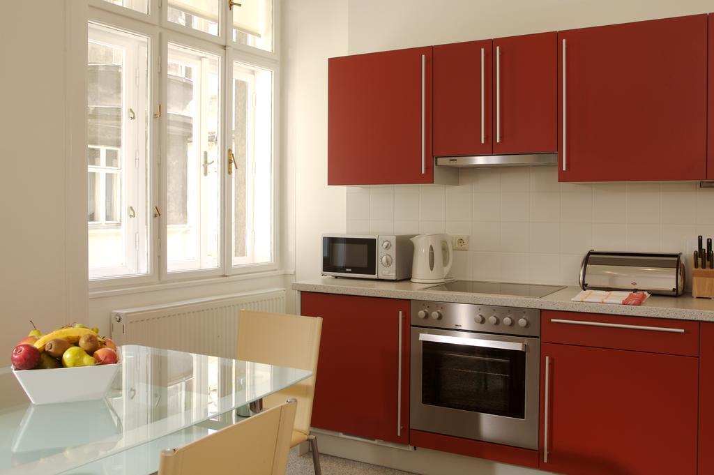 City Appartements - Hotel City Central Wina Ruang foto